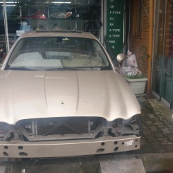 XJ 2003-2009 KAPORTA VE İÇ AKSAMI ÇIKMA TÜM PARÇALAR 