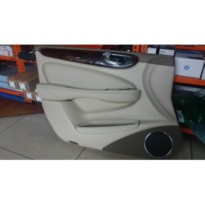 XJ 2003-2009 İÇ KAPI DÖŞEMELERİ